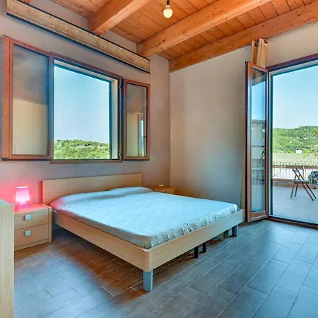 Apartman Trilo Kennedy